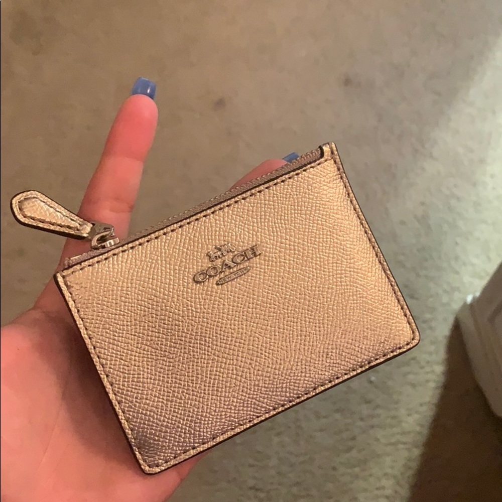 Gold Coach card holder